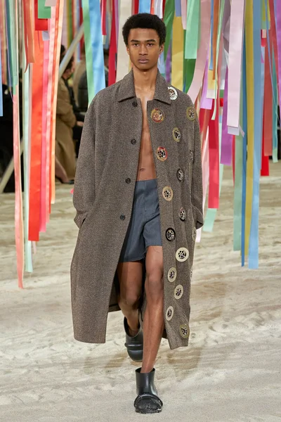 Look 36